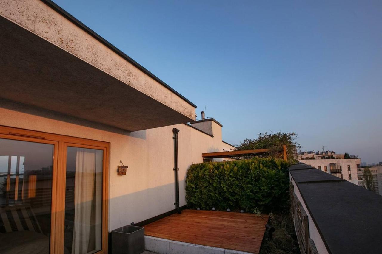 Dwupoziomowy, Rodzinny Apartament. Ochrona, Garaz. وارسو المظهر الخارجي الصورة