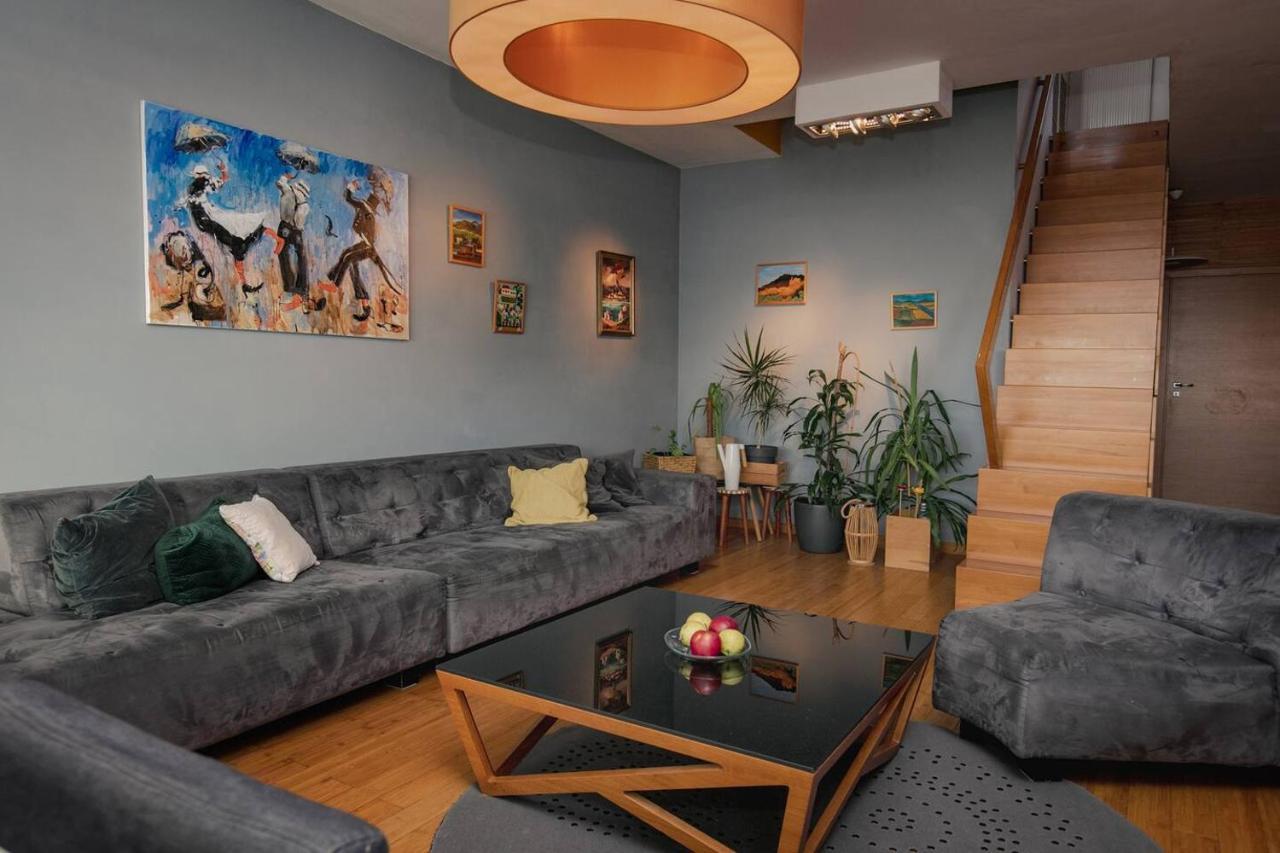 Dwupoziomowy, Rodzinny Apartament. Ochrona, Garaz. وارسو المظهر الخارجي الصورة