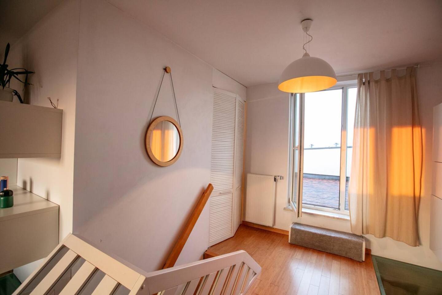 Dwupoziomowy, Rodzinny Apartament. Ochrona, Garaz. وارسو المظهر الخارجي الصورة