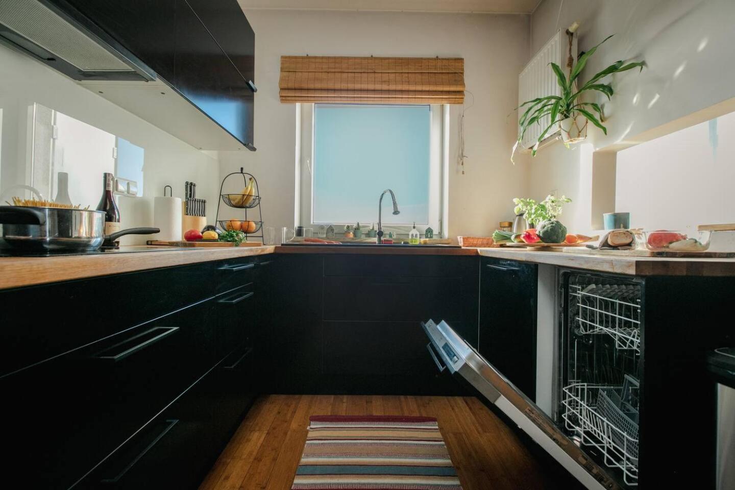 Dwupoziomowy, Rodzinny Apartament. Ochrona, Garaz. وارسو المظهر الخارجي الصورة